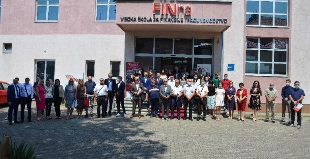 Fin4ra1